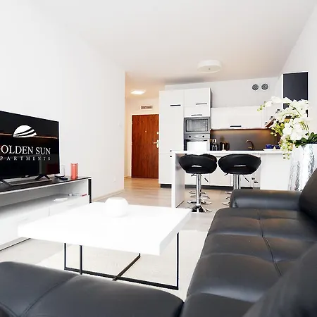 Apartament Solna 105 아파트 코워브제크